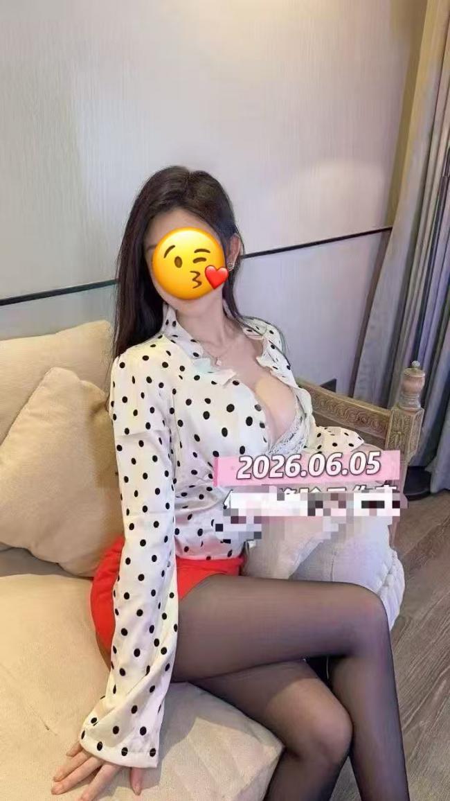 新人私家下海江苏妹妹独立一个人刚来美国 法拉盛 私家